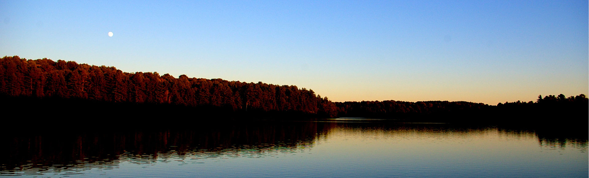 Overview of a lake